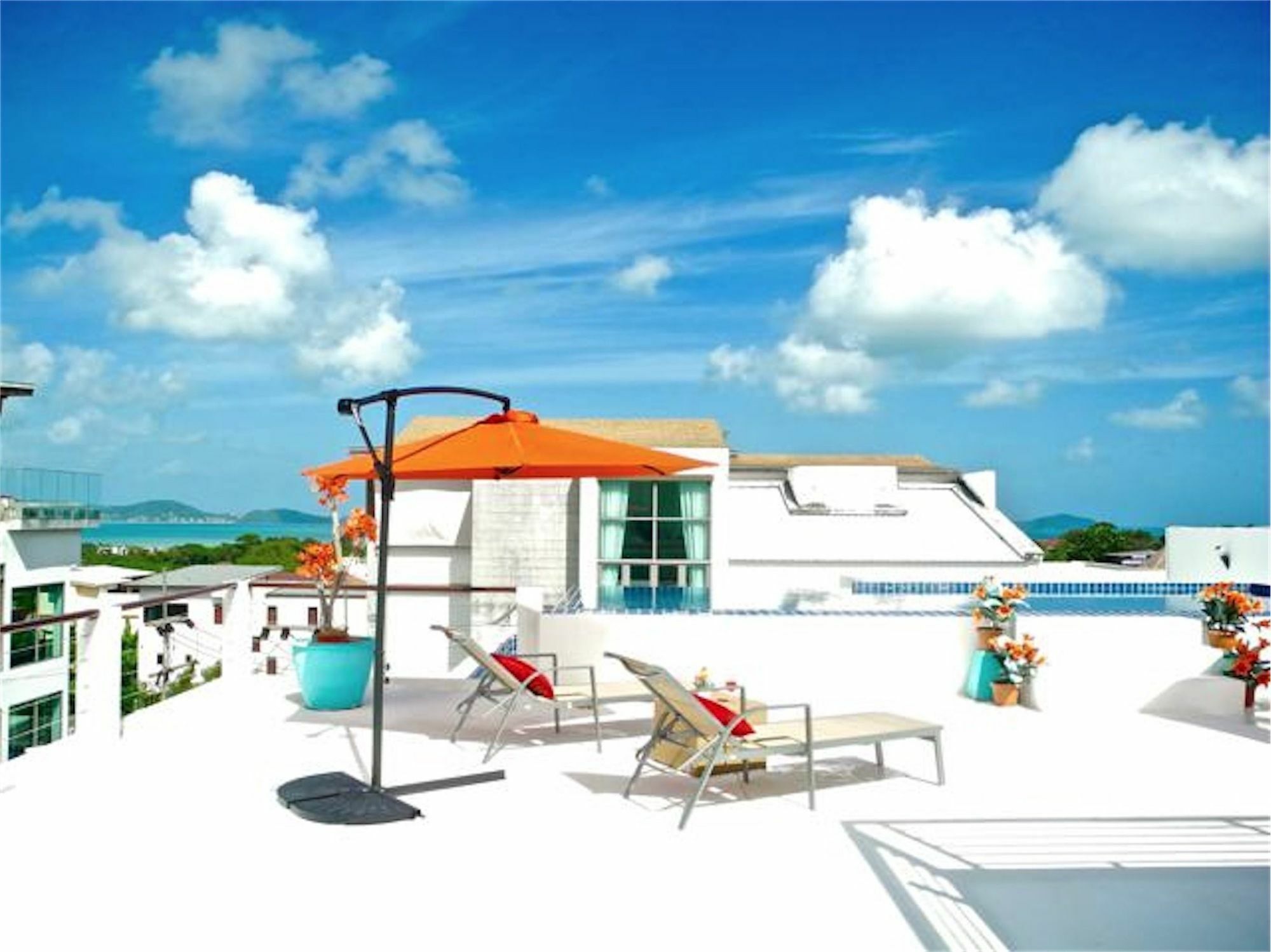 Sunrise 3 Bedrooms Modern Apartment In Nai Harn Rawai Exterior photo