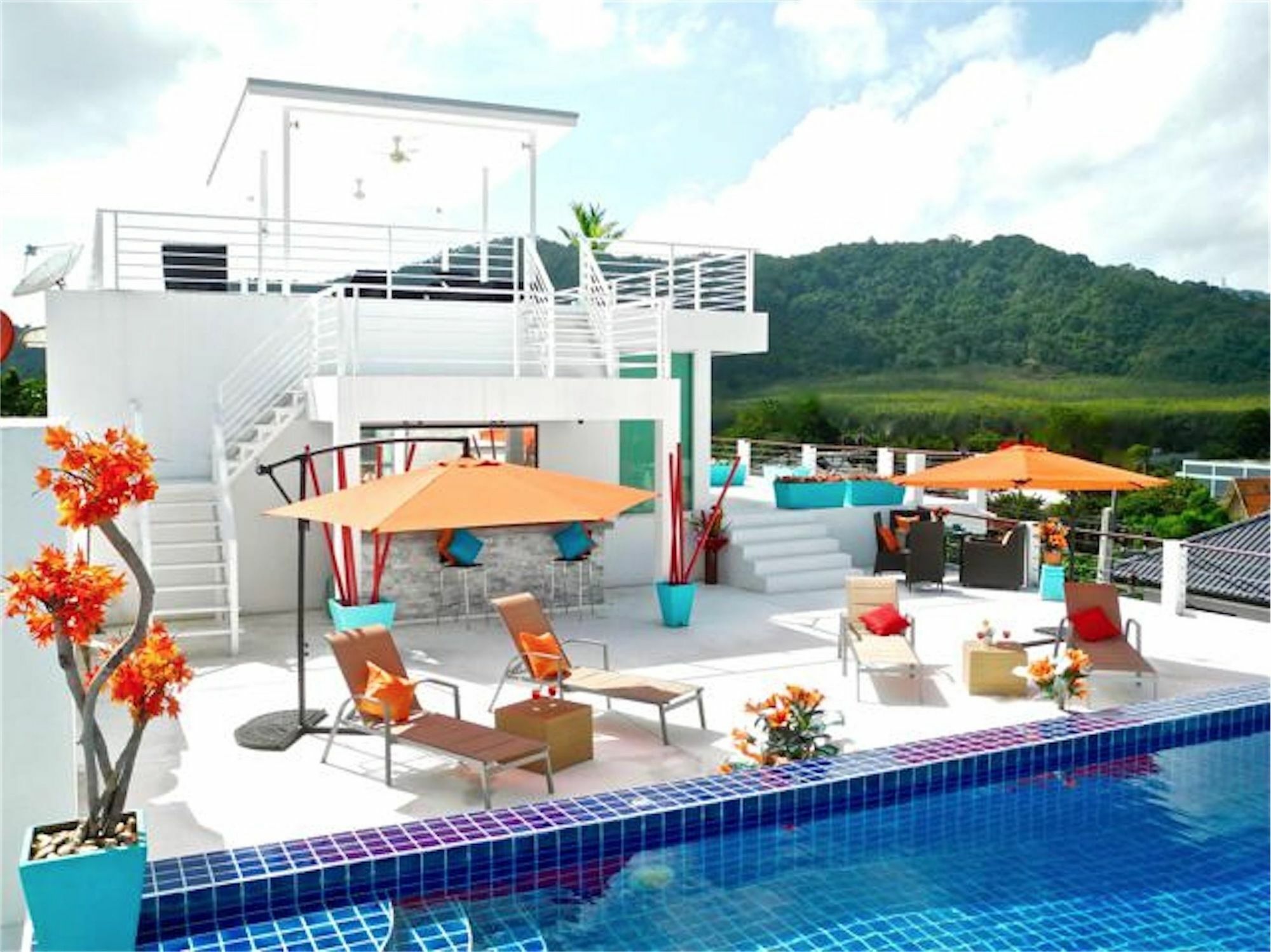 Sunrise 3 Bedrooms Modern Apartment In Nai Harn Rawai Exterior photo
